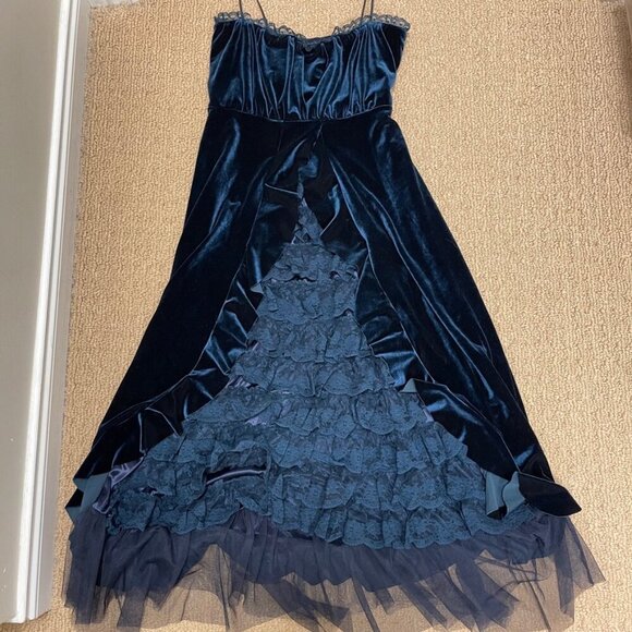 Vintage Gothic Victorian Inspired Velvet Ruffle Midi Dress Navy – XS - Picture 9 of 12